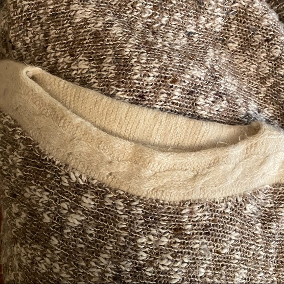 Vintage 1980s batwing sleeve sweater with mohair - Picture 6 of 9